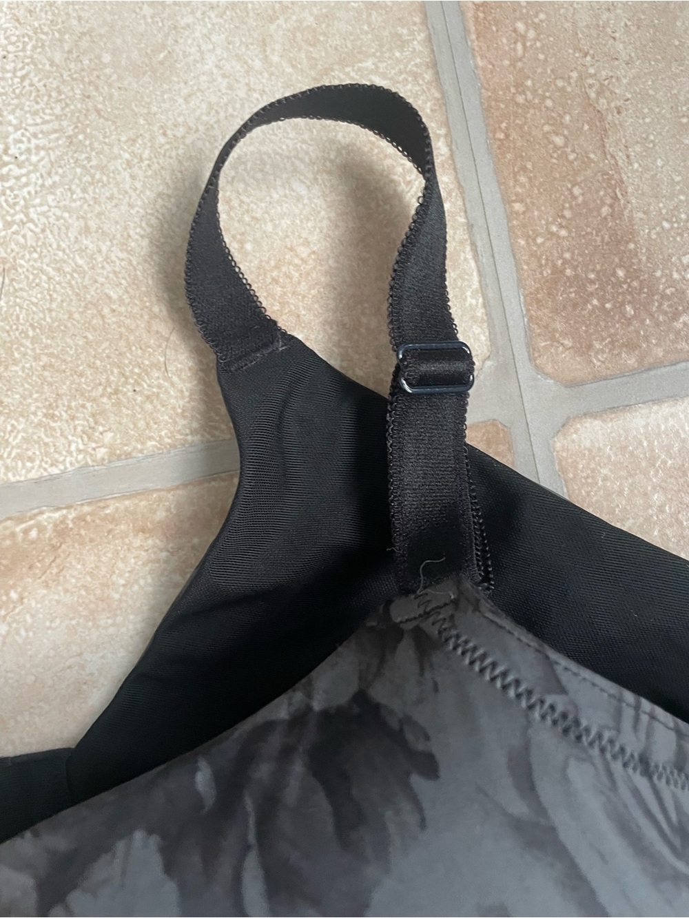 Torrid Curve black gray lace full coverage wide back straps underwire bra; 44DDD - Picture 3 of 6